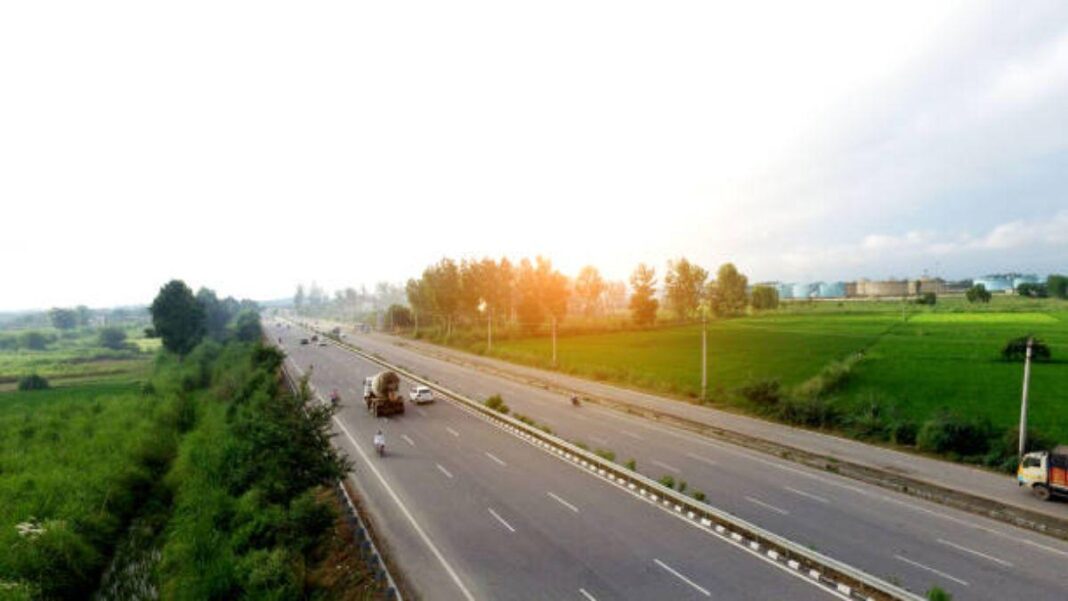 Pune Nashik Highway Will Not Merge With Rail Route Original Plan Confirmed